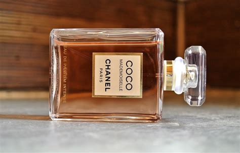 chemicals in chanel perfume|what does coco smell like.